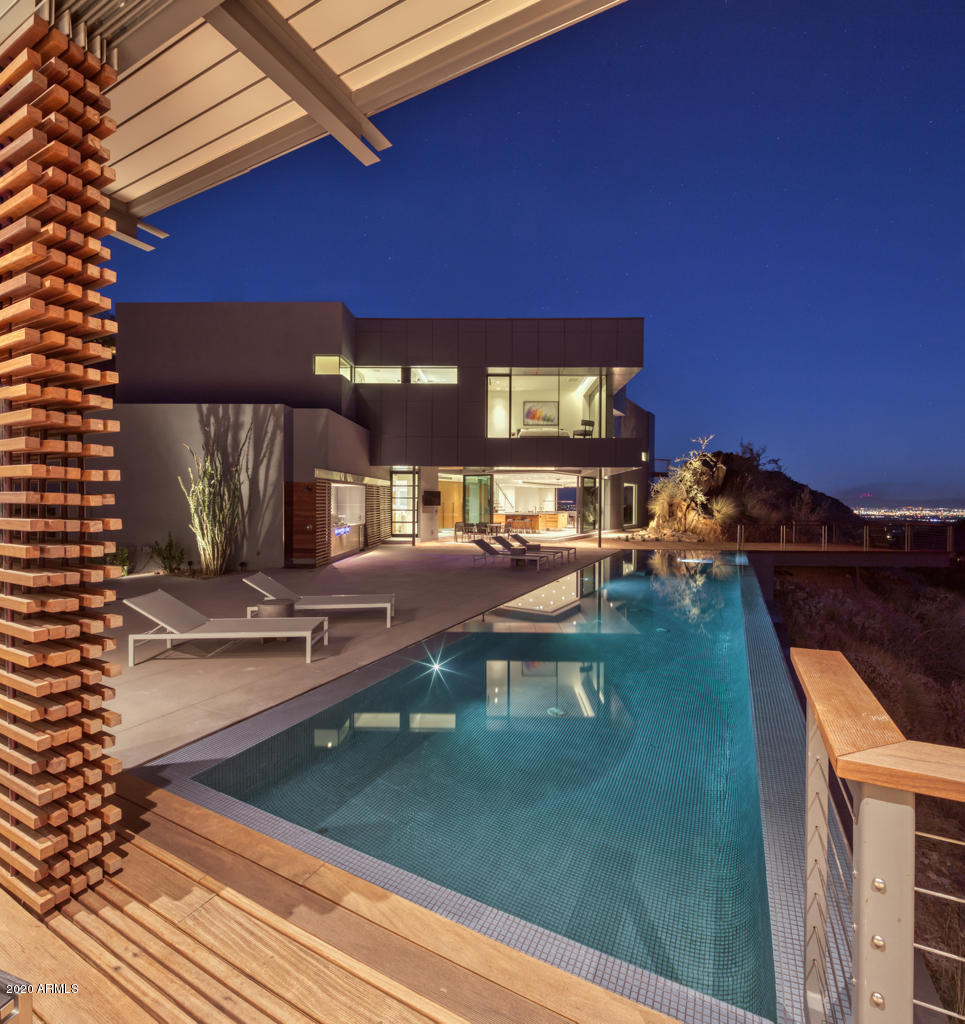 7535 N Clearwater Parkway Paradise Valley AZ 85253