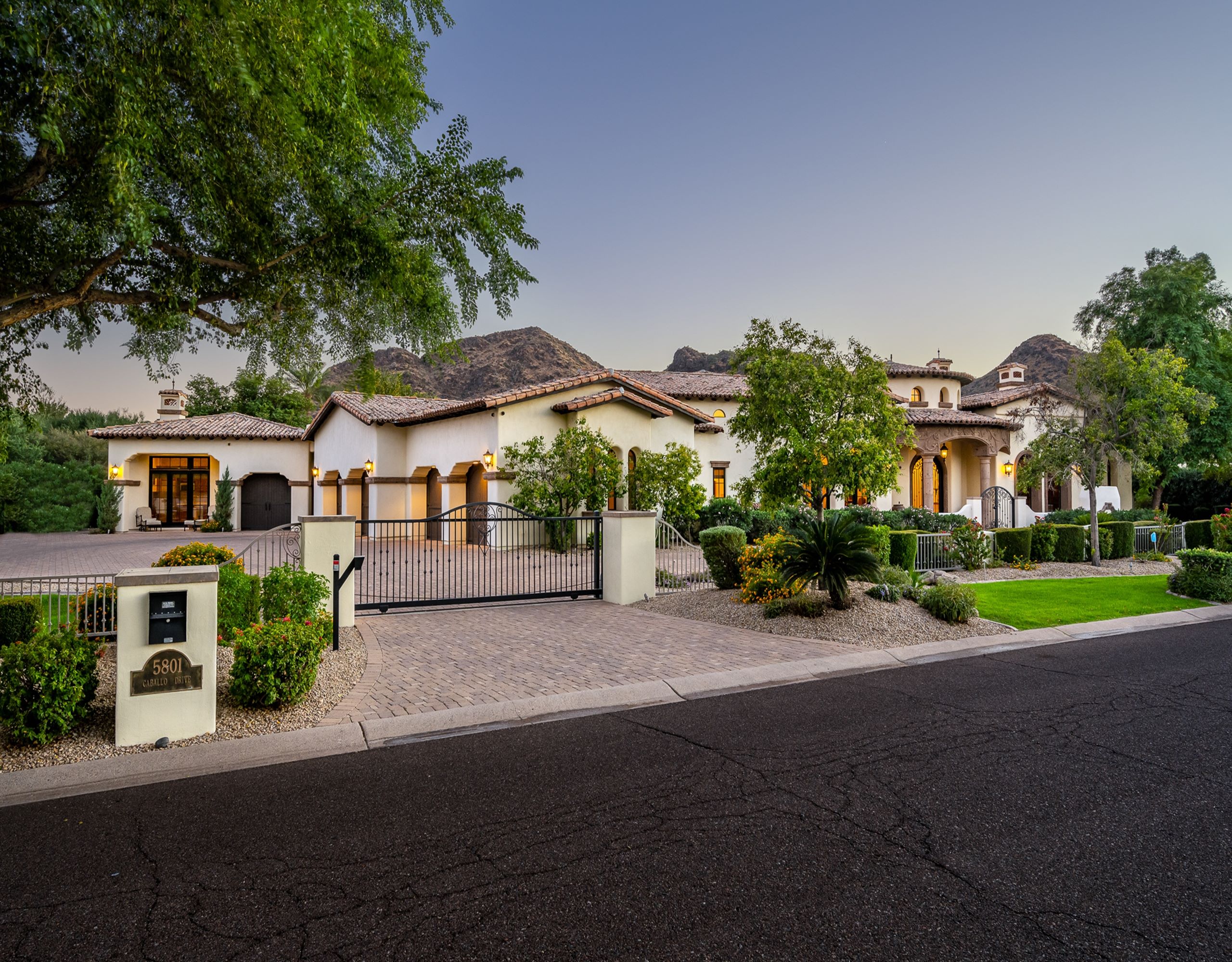 5801 E Caballo Dr Paradise Valley AZ 85253