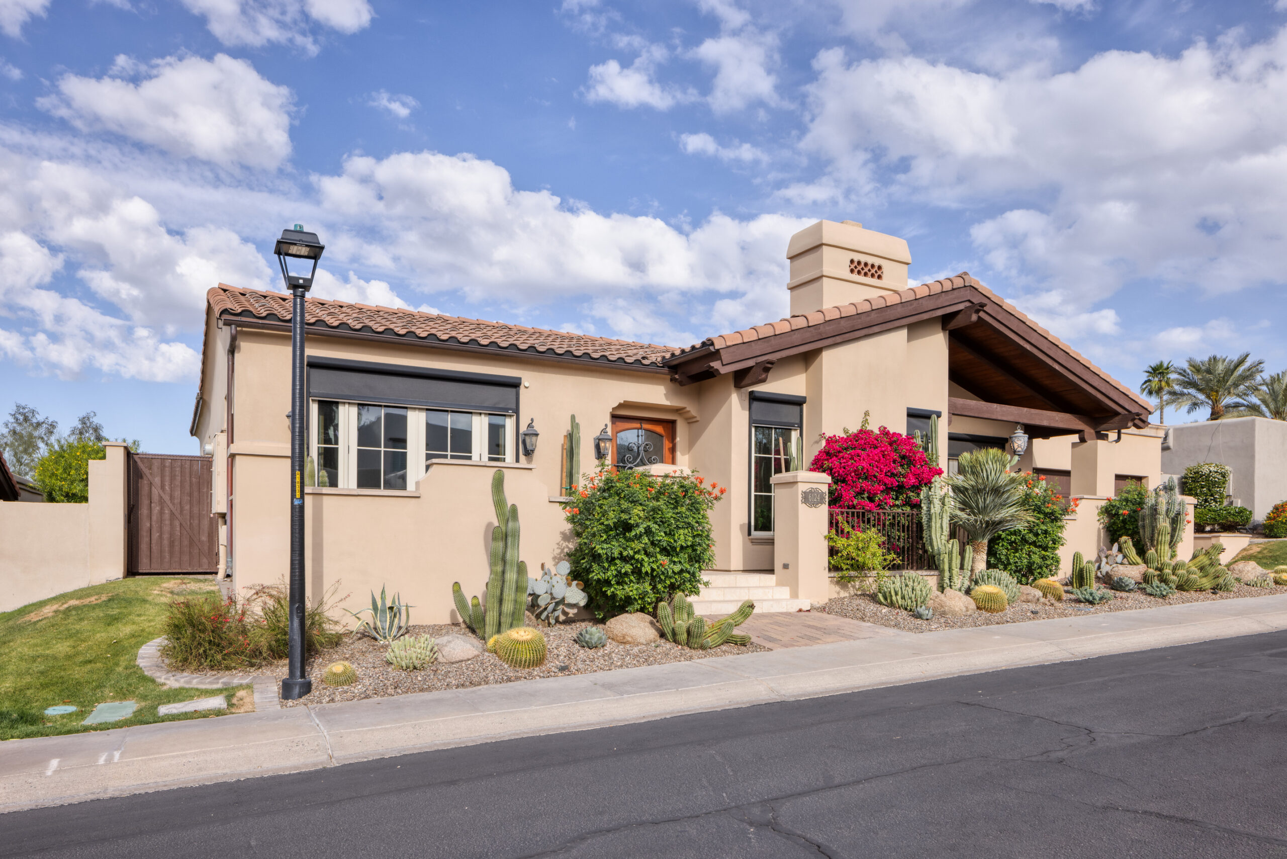 6124 N 31st CT Phoenix AZ 85016