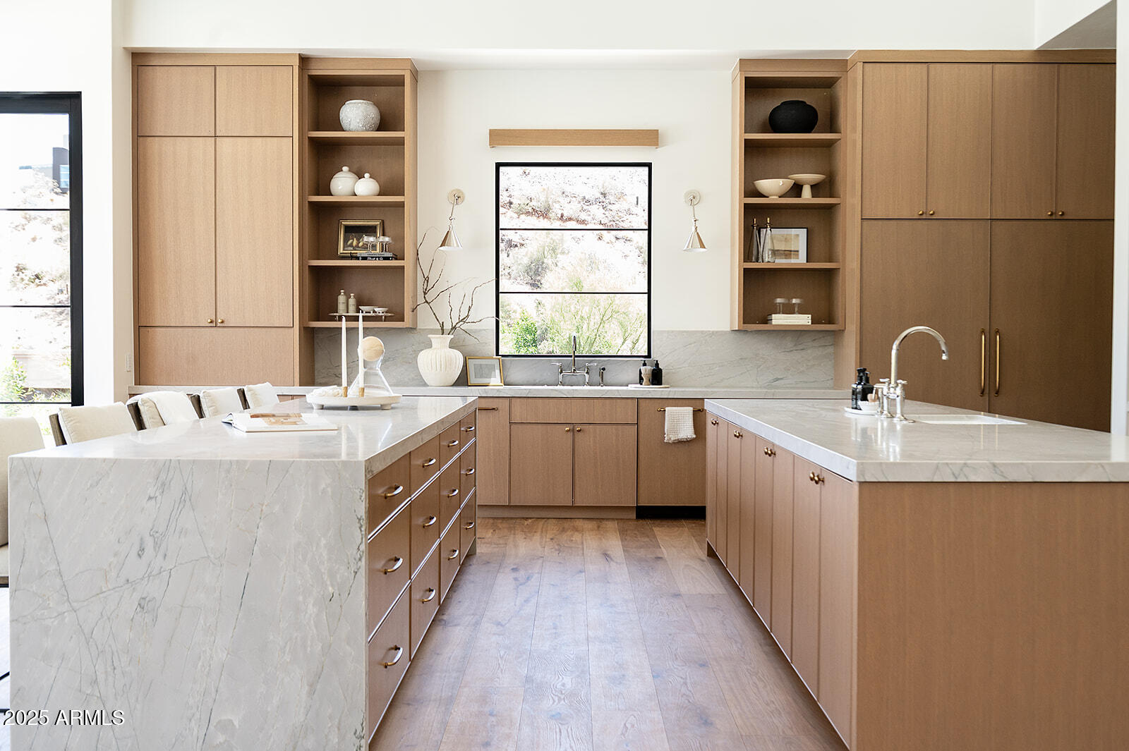 7215 N Black Rock Trl Paradise Valley AZ 85253