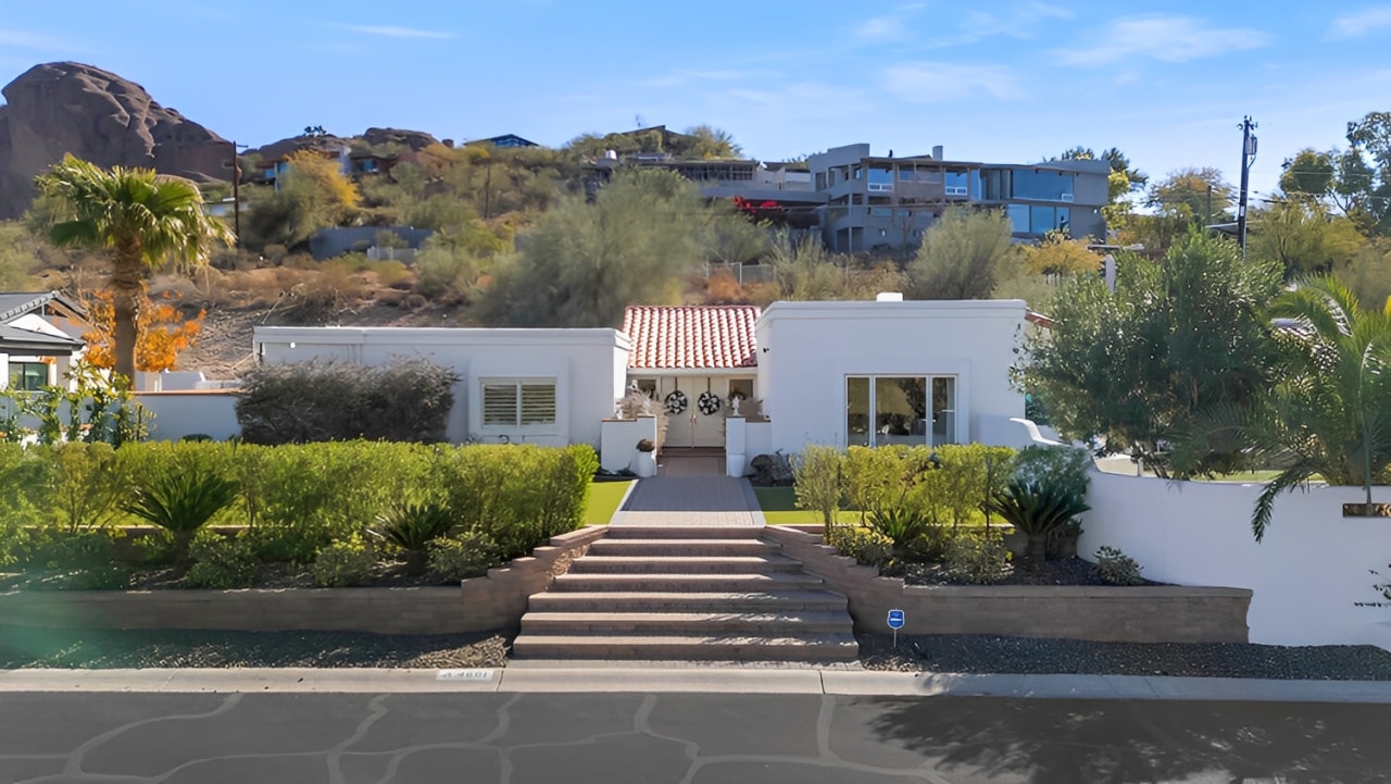 4601 E Solano DR Phoenix AZ 85018